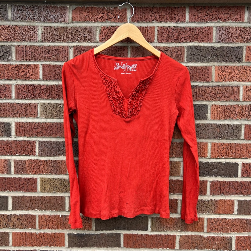 2 a T Boutique Burnt Orange Ribbed Ruffled Front V Neck Long Sleeve Top
